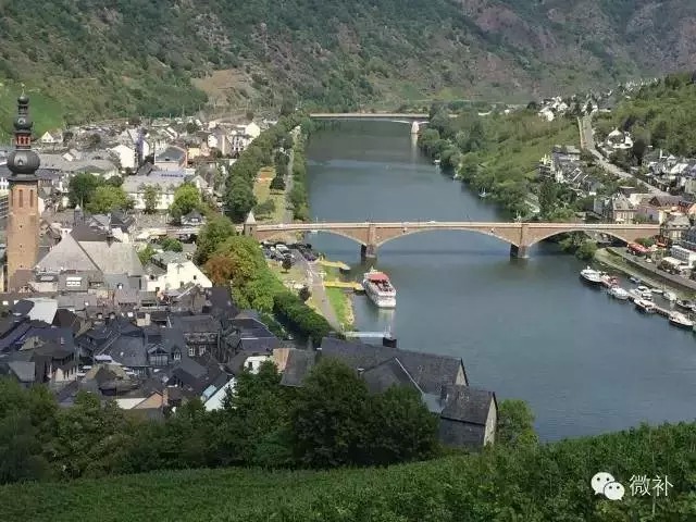 余教授德國鄉村行：再回首摩澤爾河畔的童話(huà)世界吧